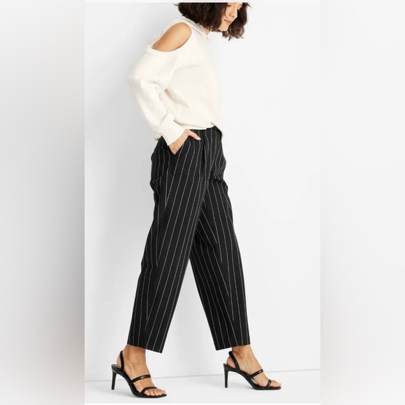 Future Collective Mid-Rise Front Pleated Pants - Picture 3 of 9